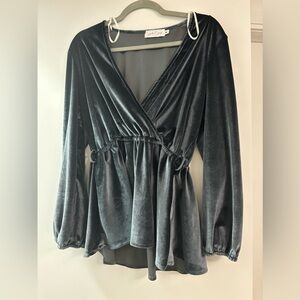 Grey velvet top